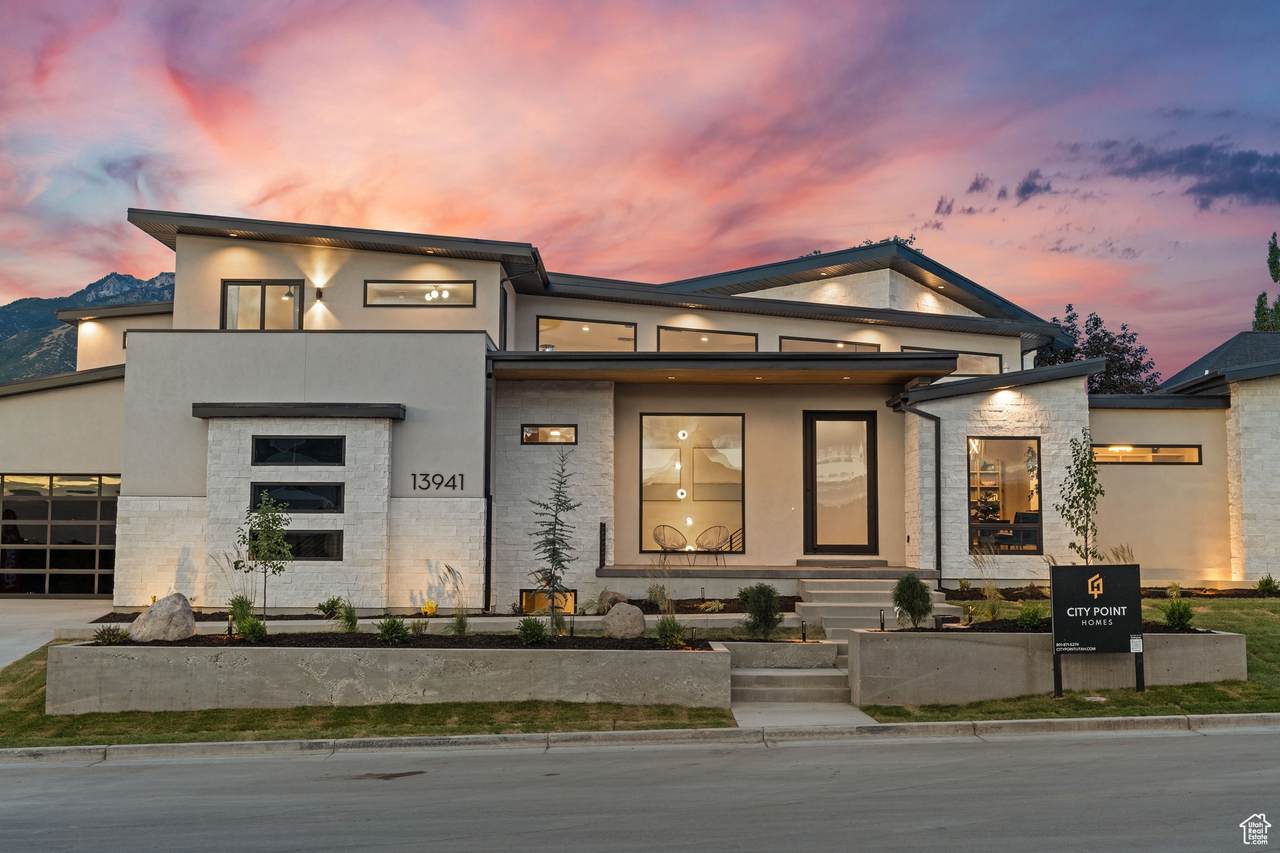 13941 Jarvie Ln - Photo 1