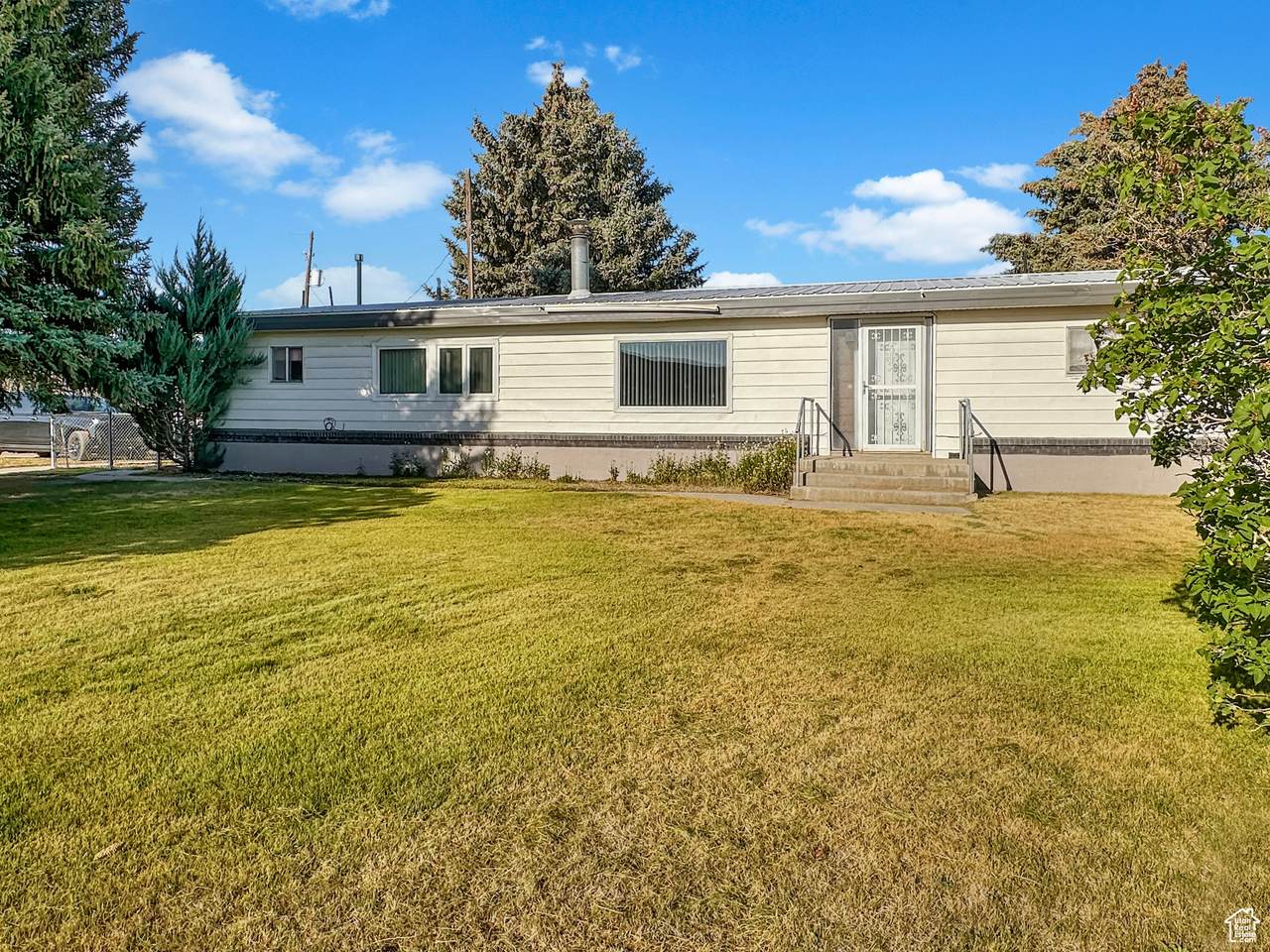 1055 St Rd 10 - Photo 1