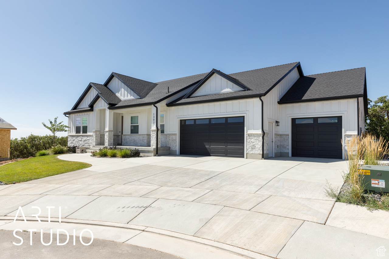 1302 Sunset Ct. - Photo 1