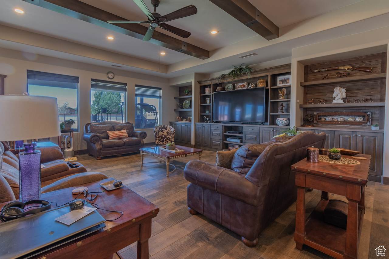 4830 Pioneer - Photo 1