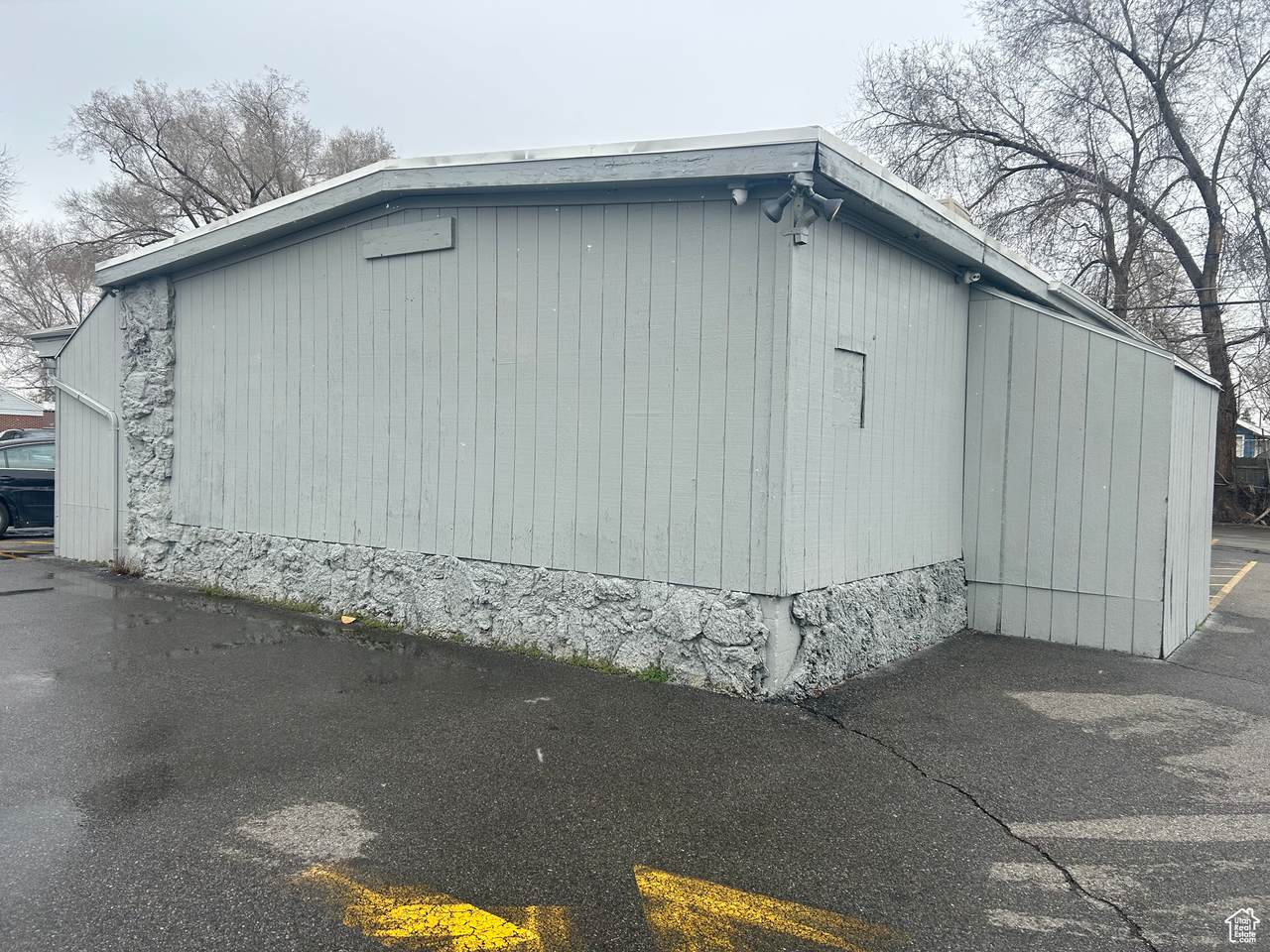 470 Stanley - Photo 1