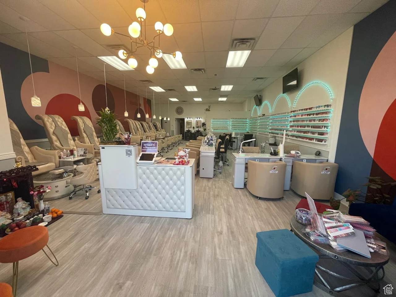 456 State St - Photo 1