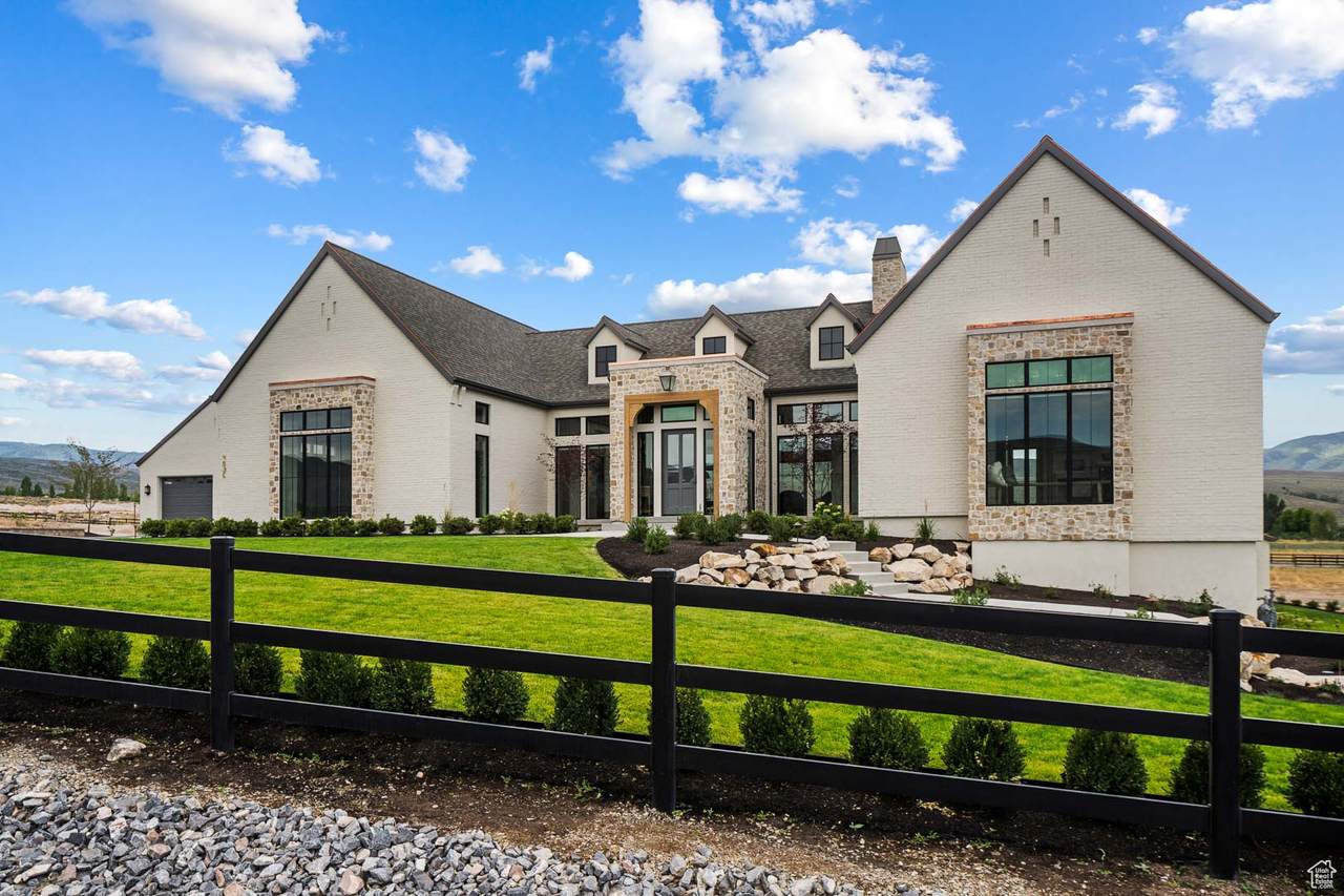 4036 Lazy Eleven Ln - Photo 1