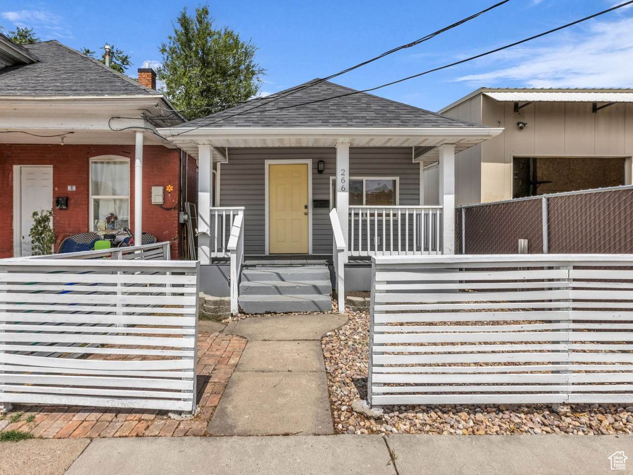 266 Patterson St - Photo 1