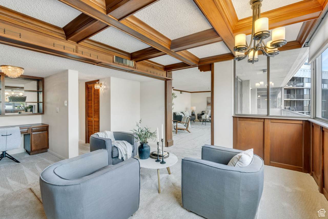 241 Vine St - Photo 1