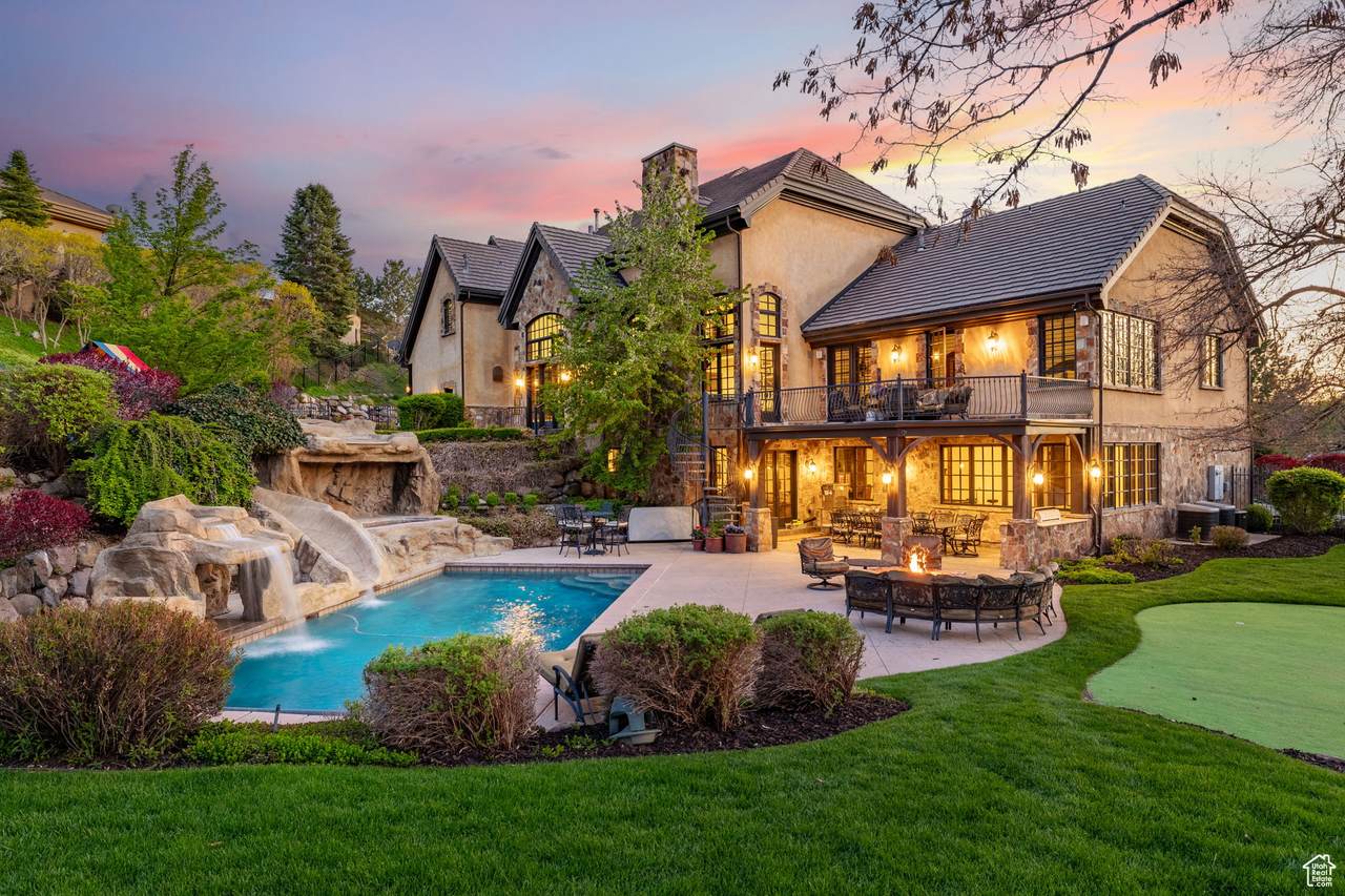 18 Snow Forest Ln - Photo 1