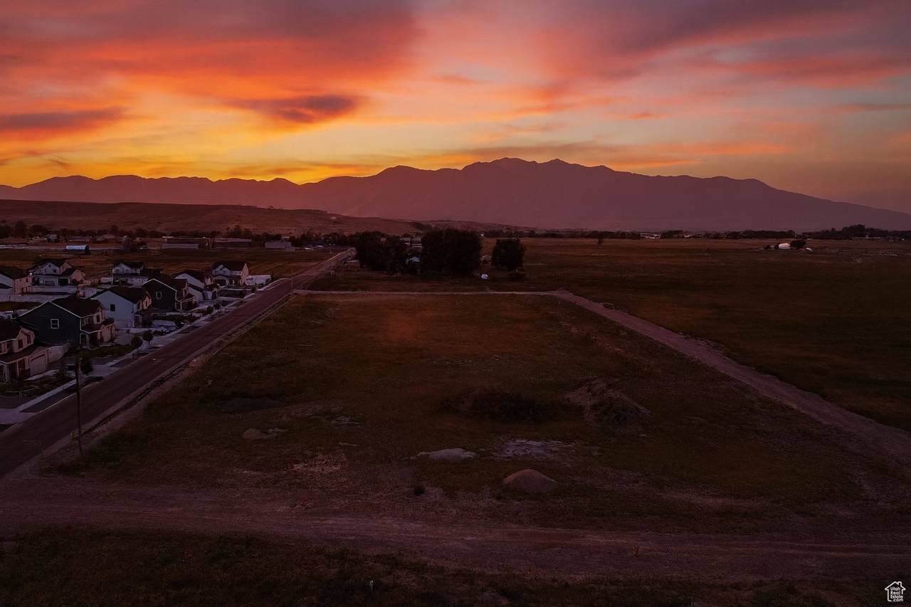  Address Not Published - Photo 1