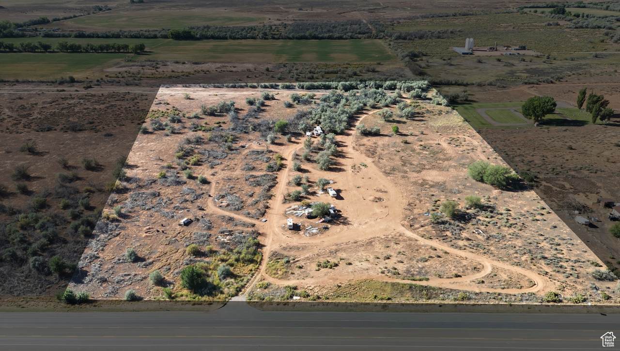 9068 Highway 40 - Photo 1