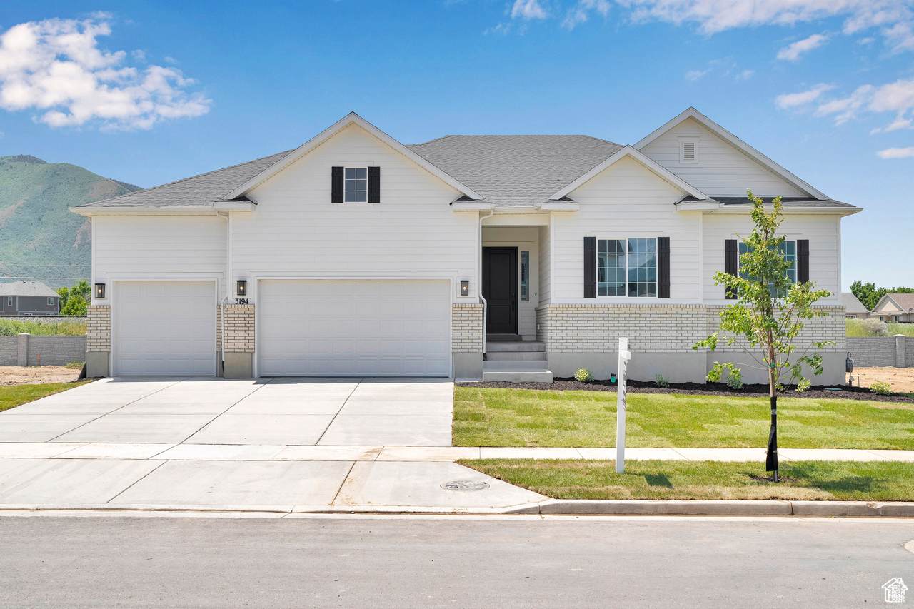 3194 Canyon Meadows Dr - Photo 1