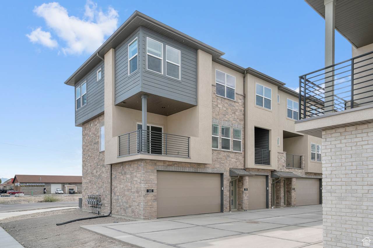 560 Buffalo Grass Ln - Photo 1