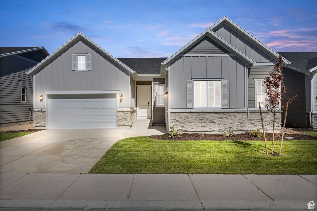 272 Polaris Dr - Photo 1