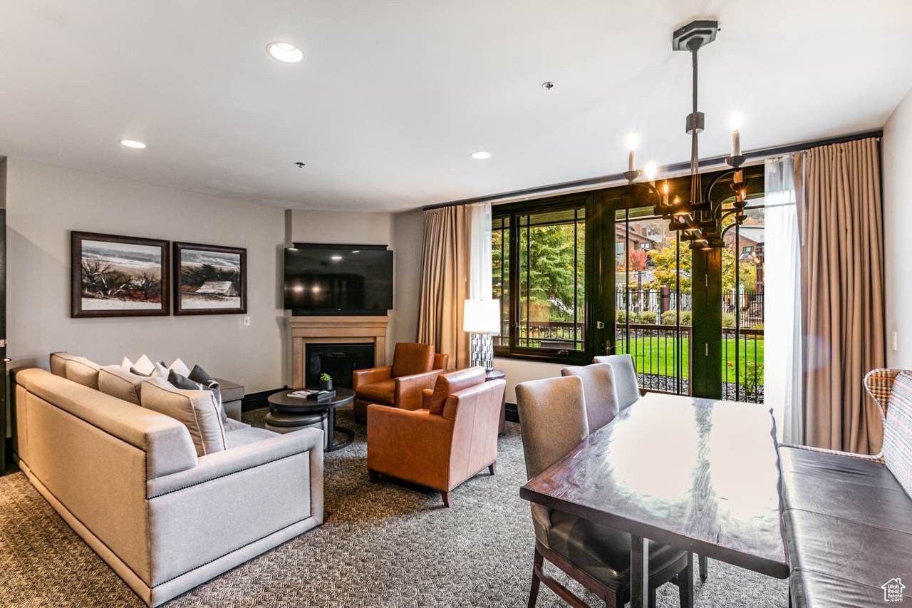 2100 Frostwood Blvd - Photo 1