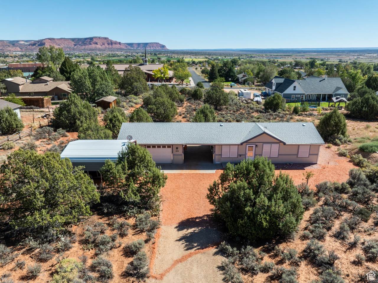 1459 Stewart Dr - Photo 1