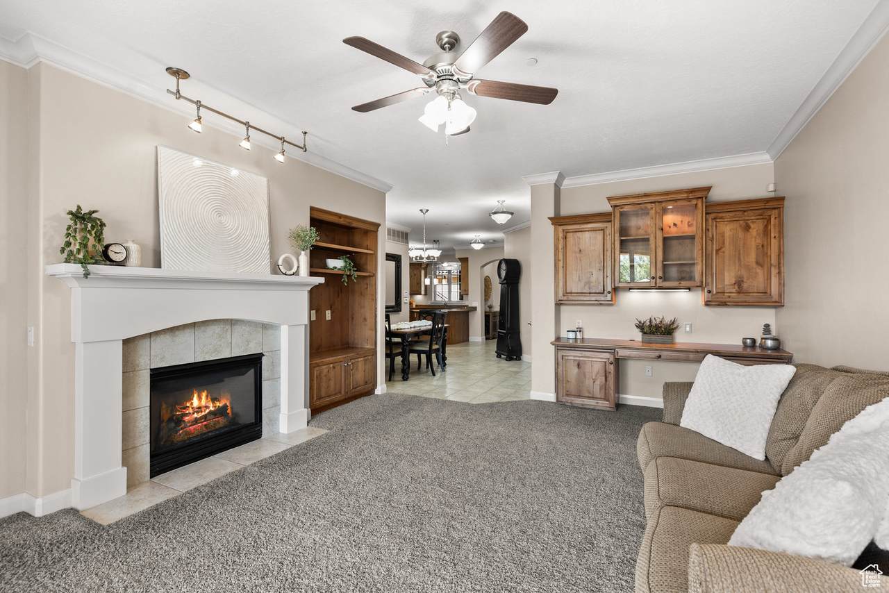 810 Dixie Dr - Photo 1