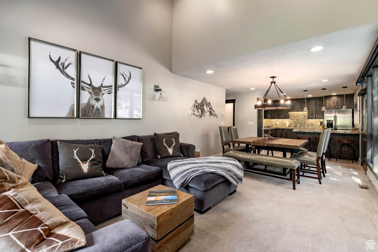 1700 Three Kings Dr - Photo 1