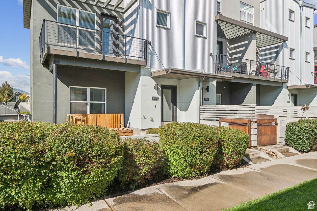 10372 Clavey Ln - Photo 1