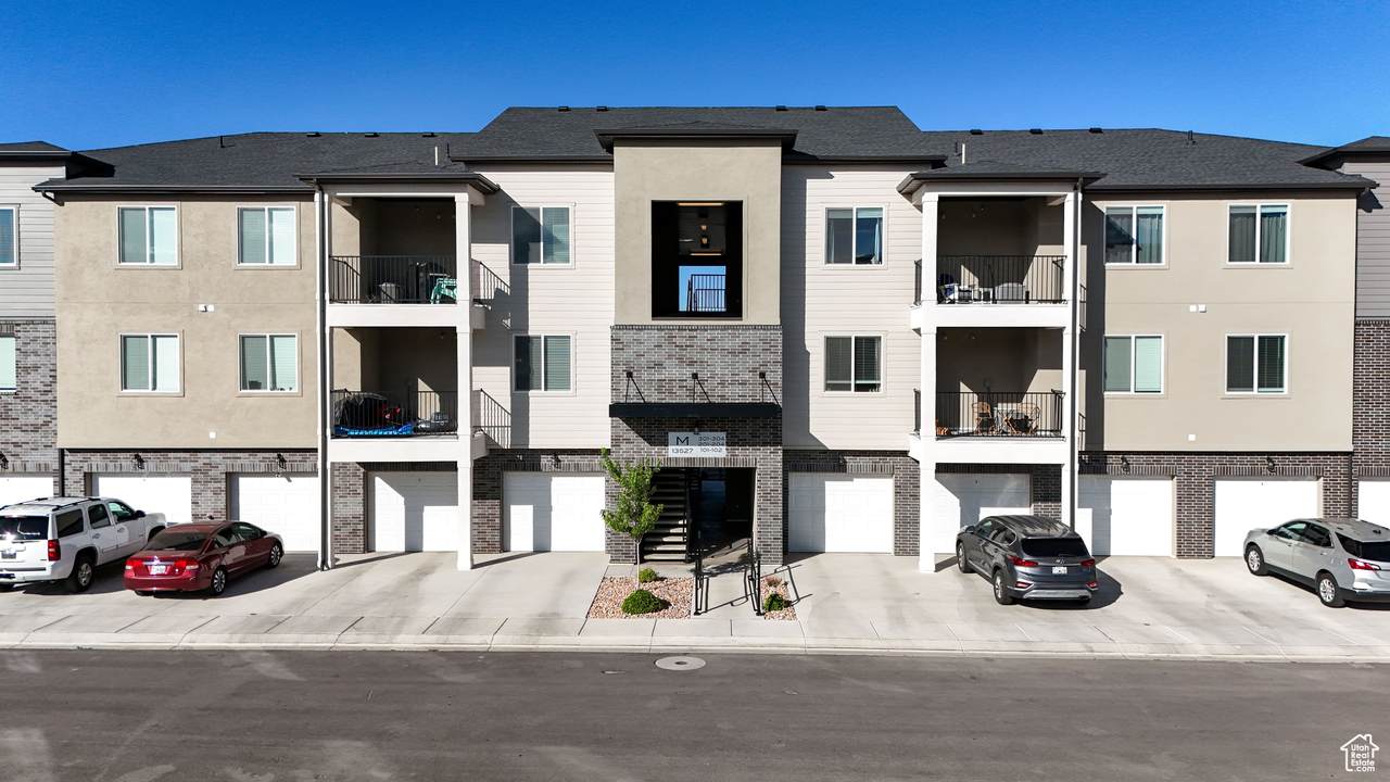 13527 Hanley Ln - Photo 1