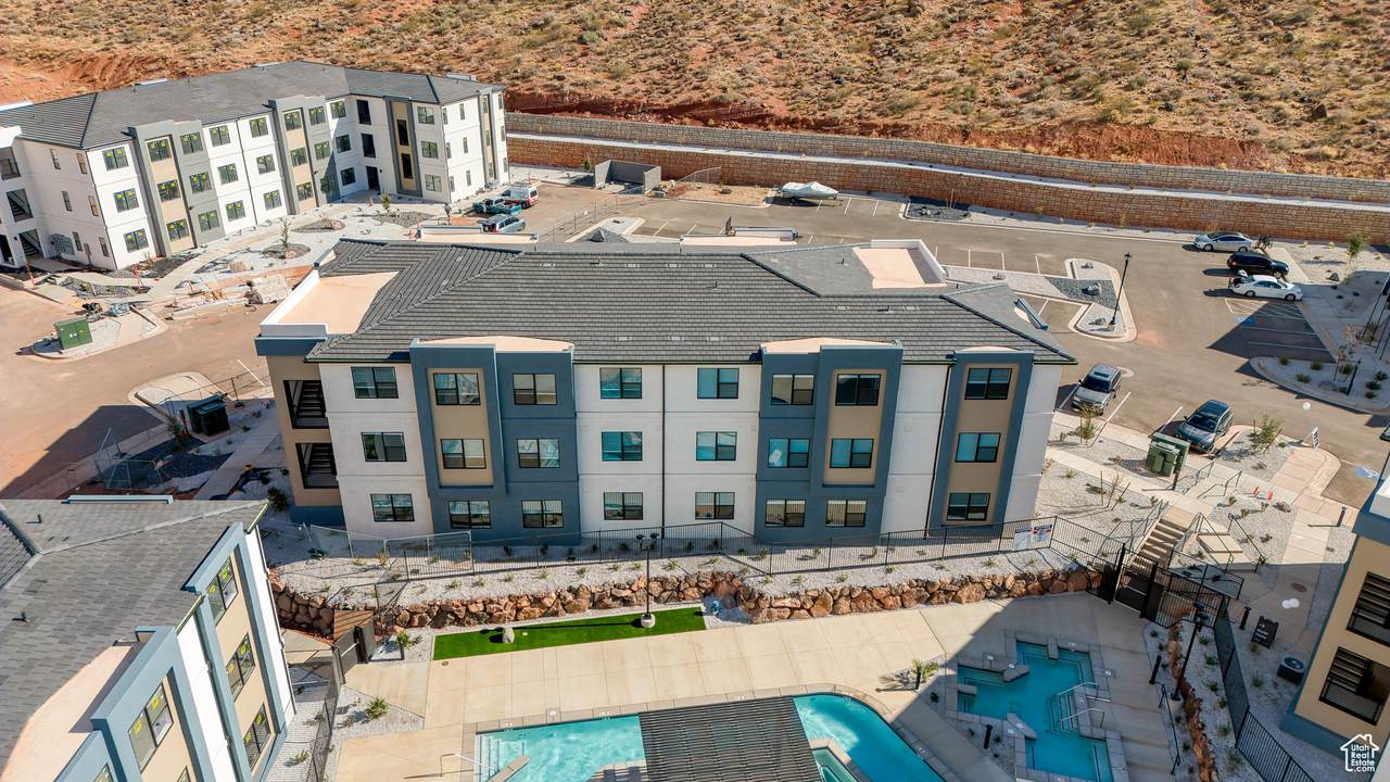 226 Cliff Side Dr - Photo 1