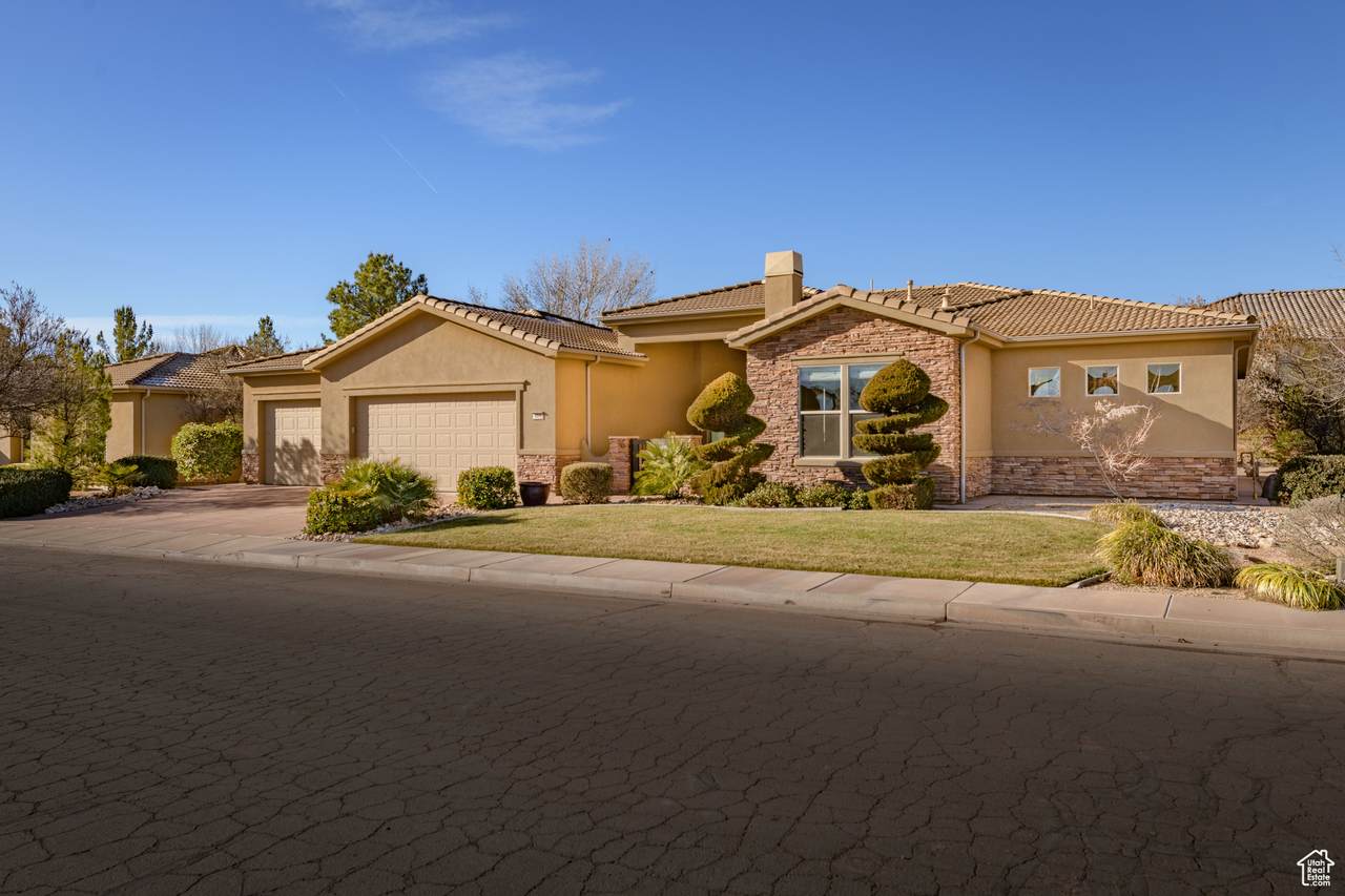 319 Lost Creek Dr - Photo 1