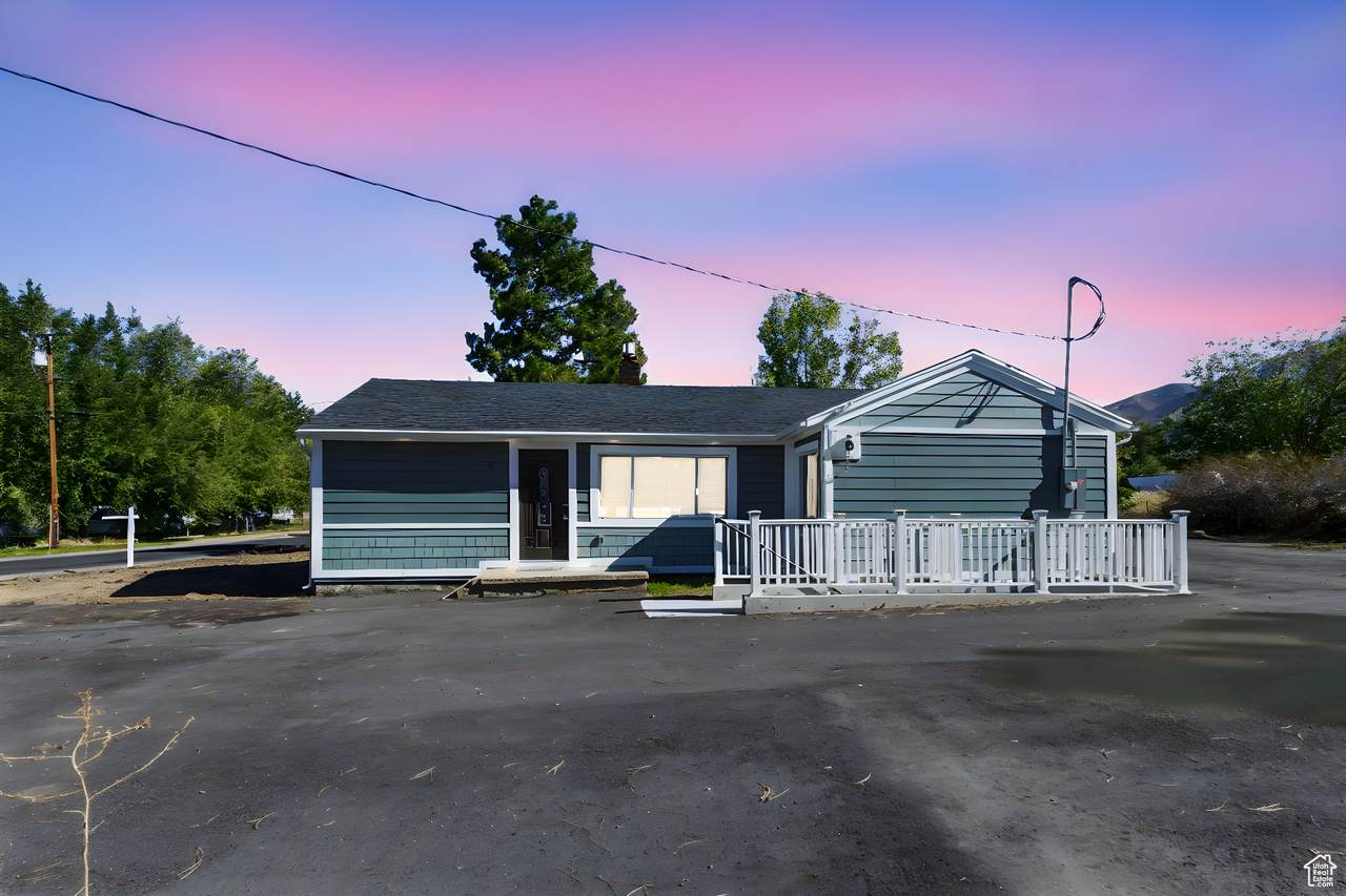 1938 Walker Rd - Photo 1