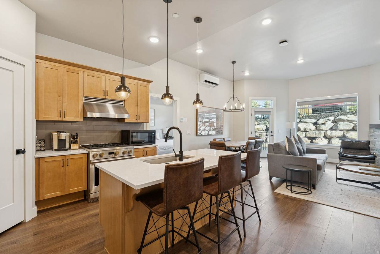 909 Peace Tree Trl - Photo 1