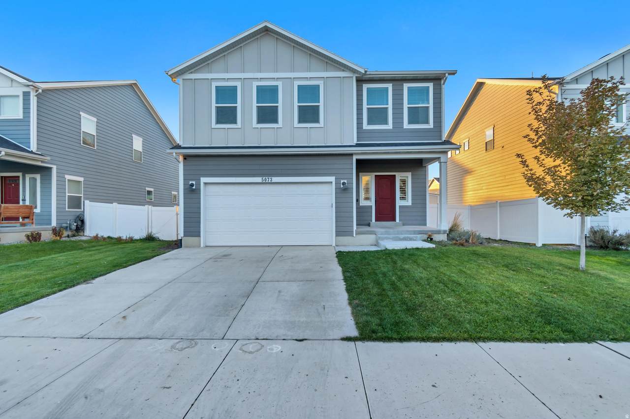 5073 Folkstone Dr - Photo 1