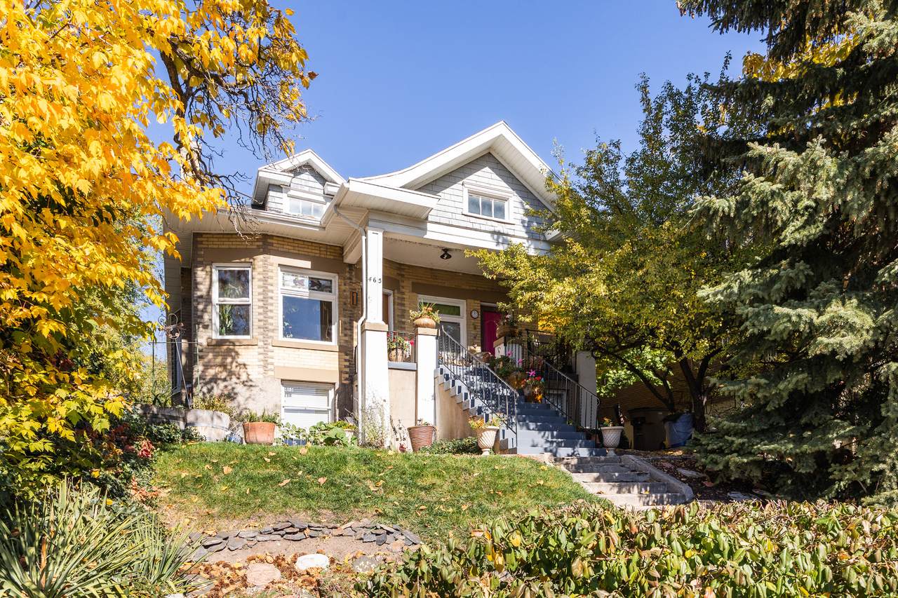465 6TH Ave - Photo 1