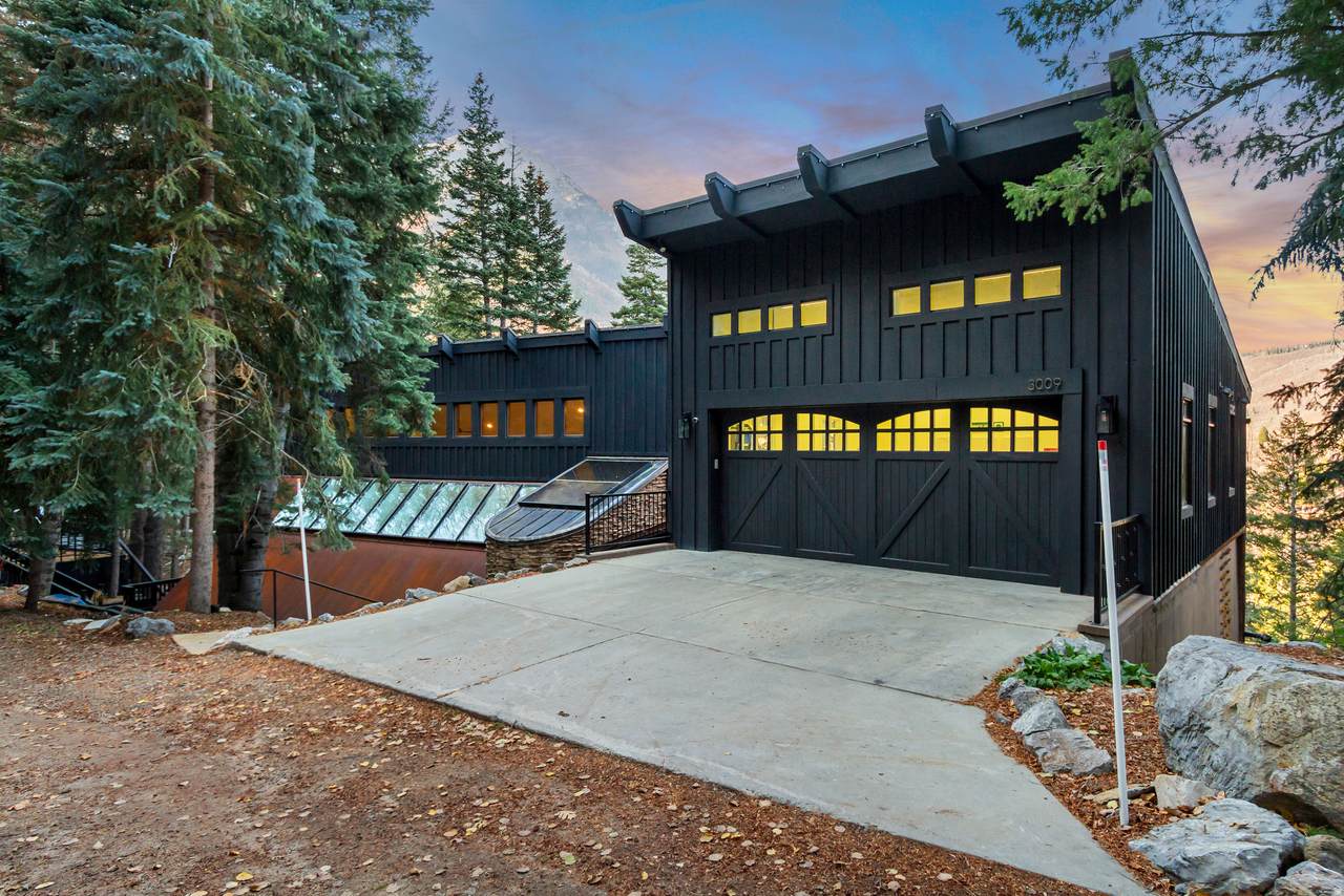 3009 Black Forest Rd - Photo 1