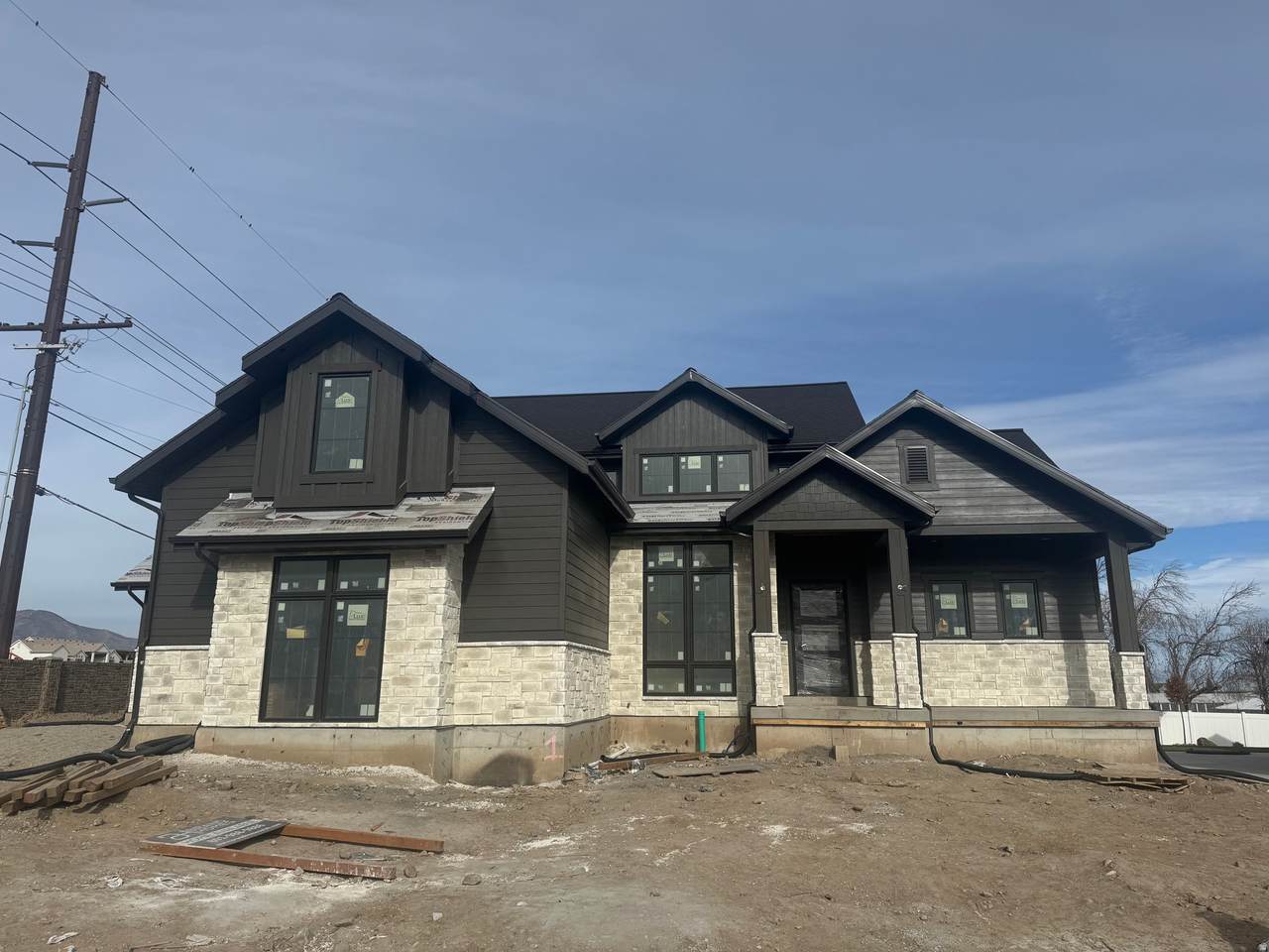 6382 Hollys Pond Ln - Photo 1