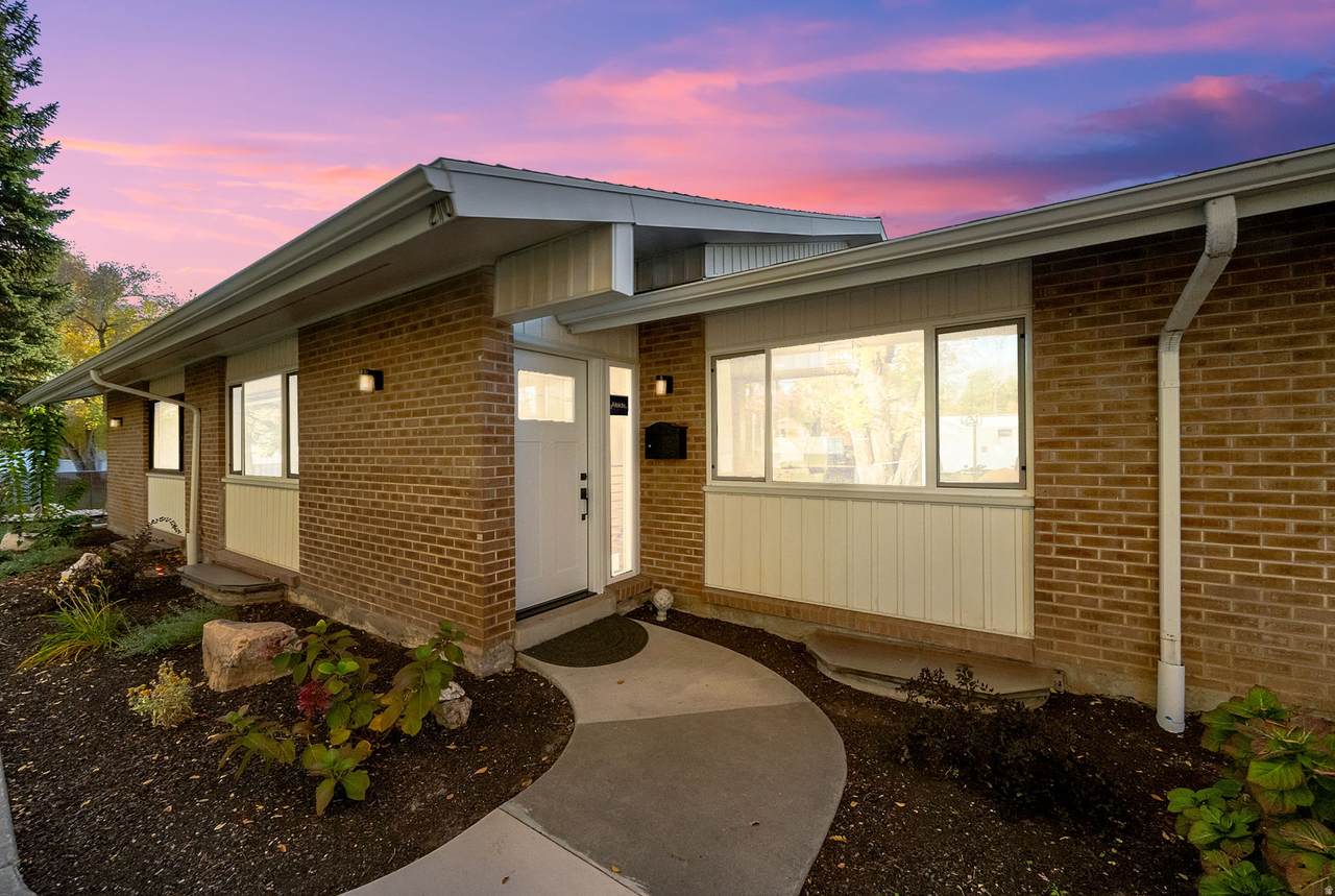 862 Three Fountains Dr - Photo 1