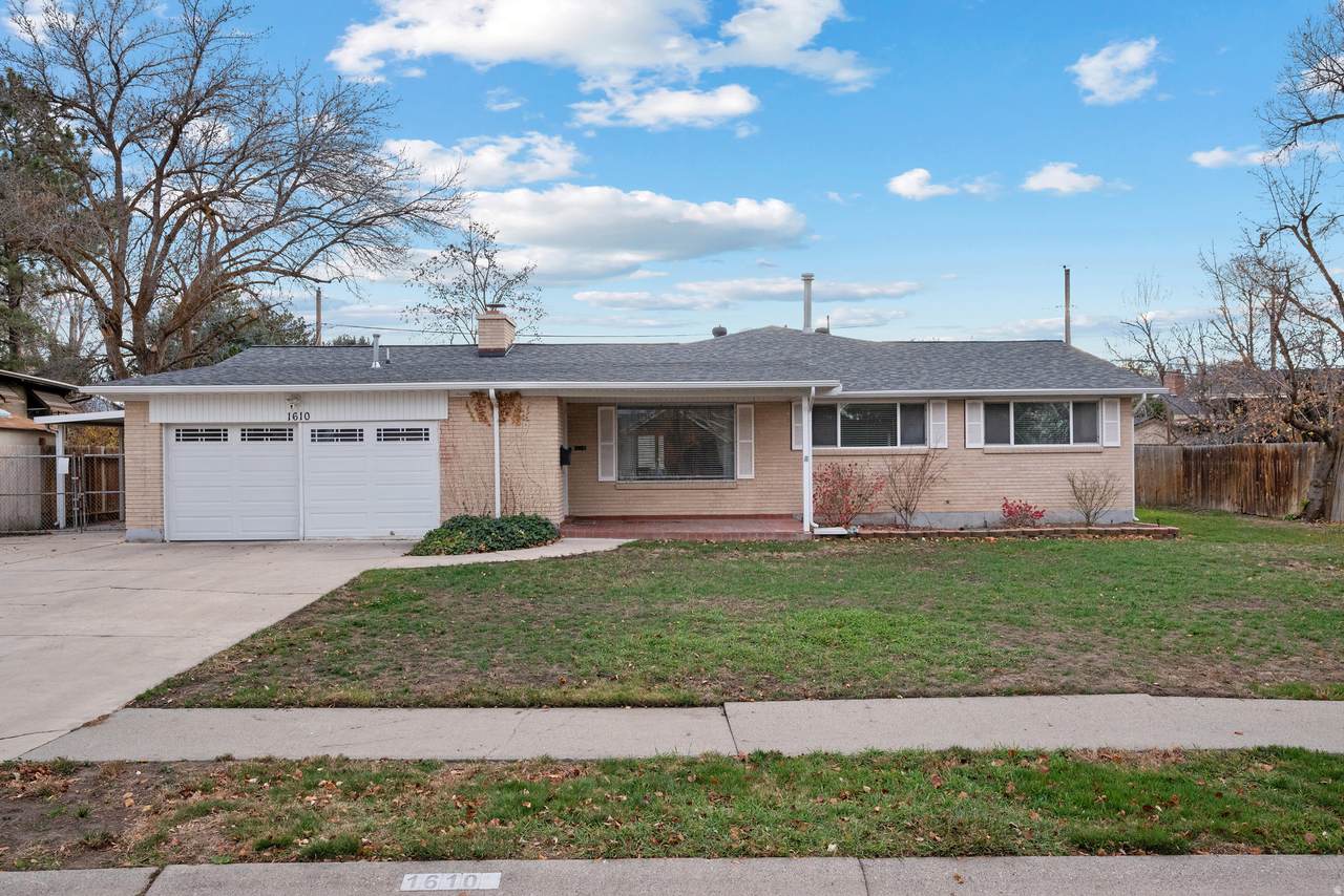 1610 Moor Dale Ln - Photo 1