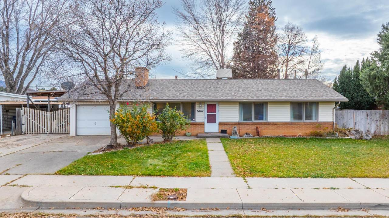 355 La Salle Dr - Photo 1