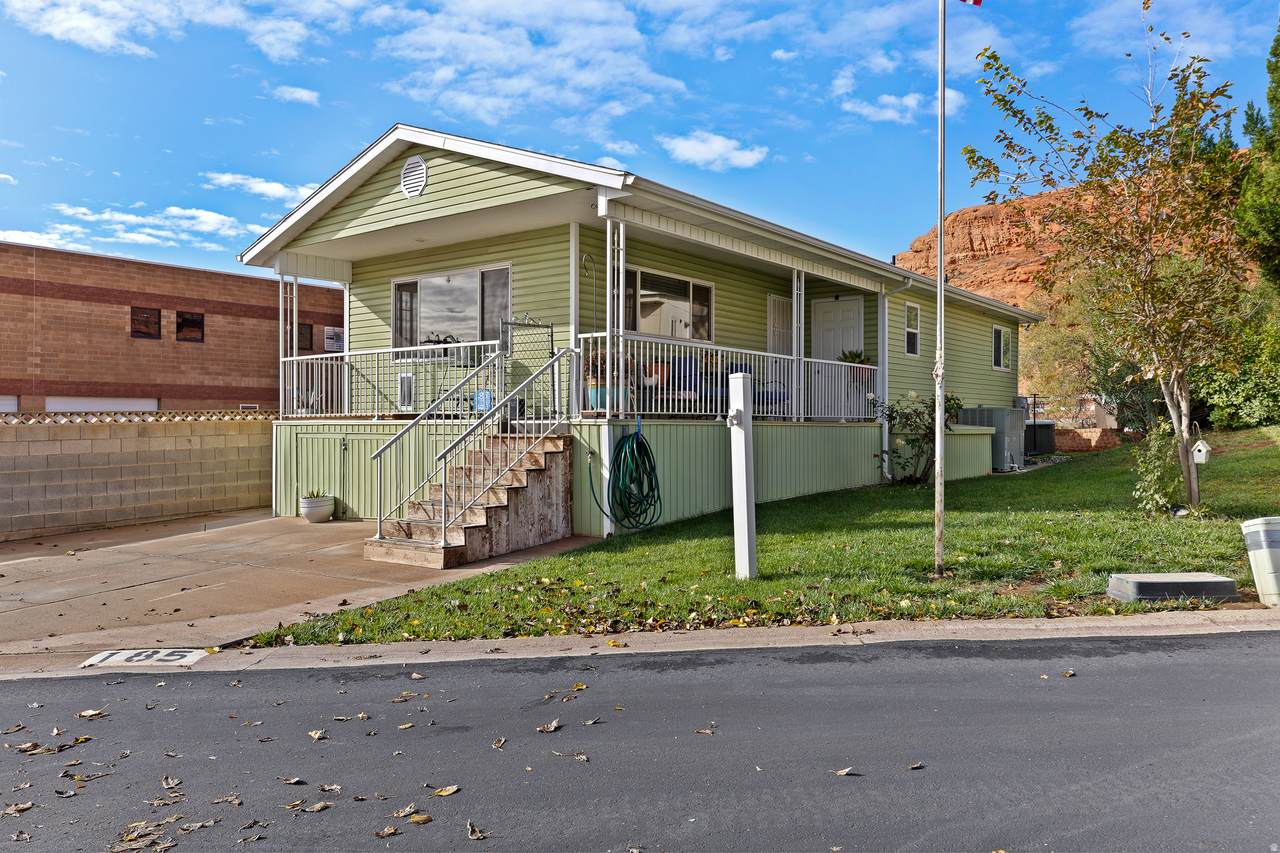 1150 Red Hills Pkwy - Photo 1