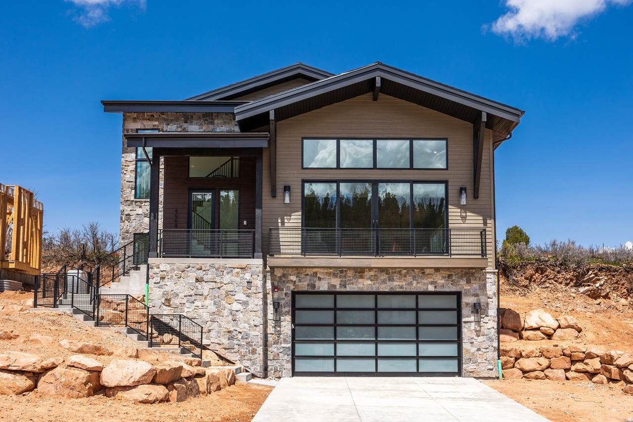 4042 Sierra Dr - Photo 1