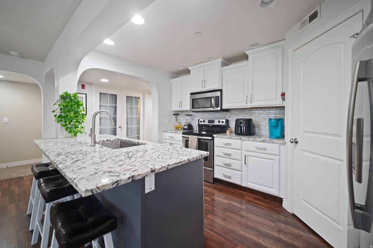 11782 Currant - Photo 1