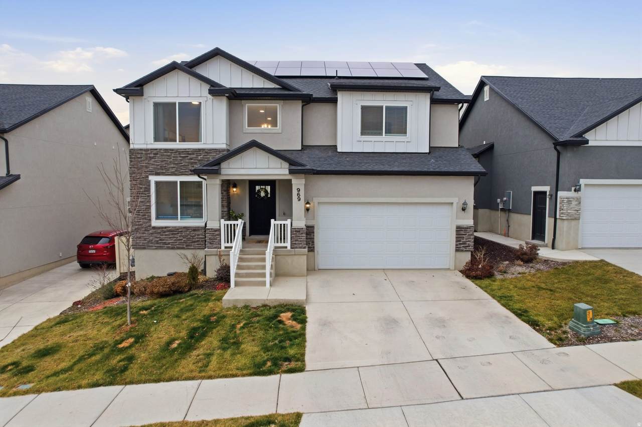 969 Olson Dr - Photo 1
