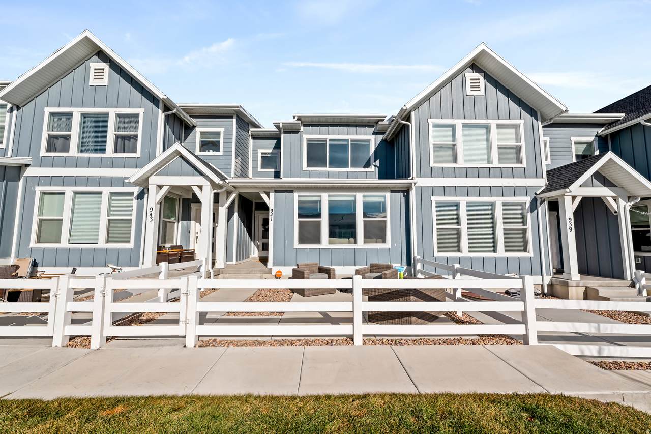 941 Purpledisk Dr - Photo 1