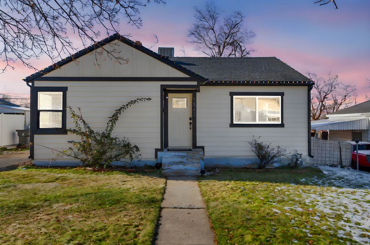 3845 Nordin - Photo 1