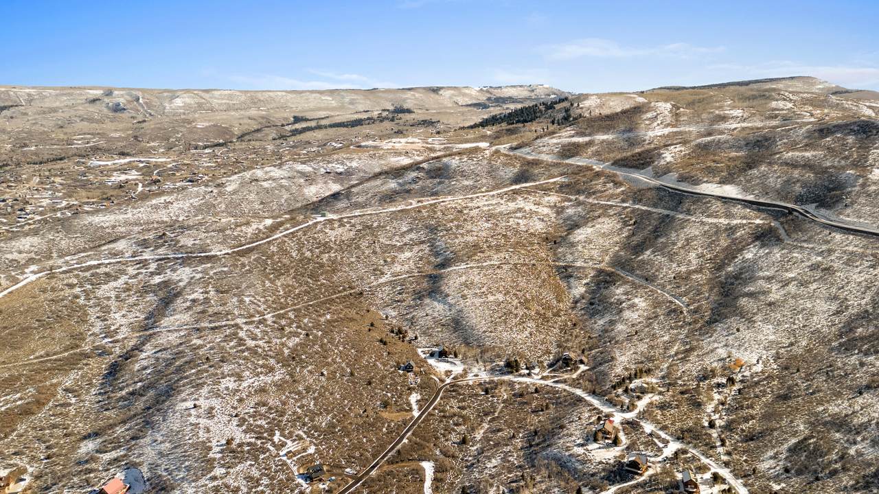 2280 Westview Dr - Photo 1