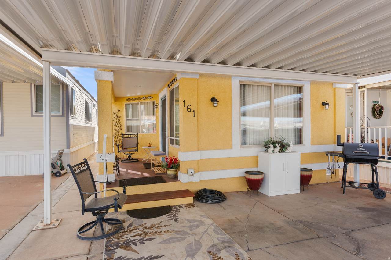 1225 Dixie Downs Rd - Photo 1