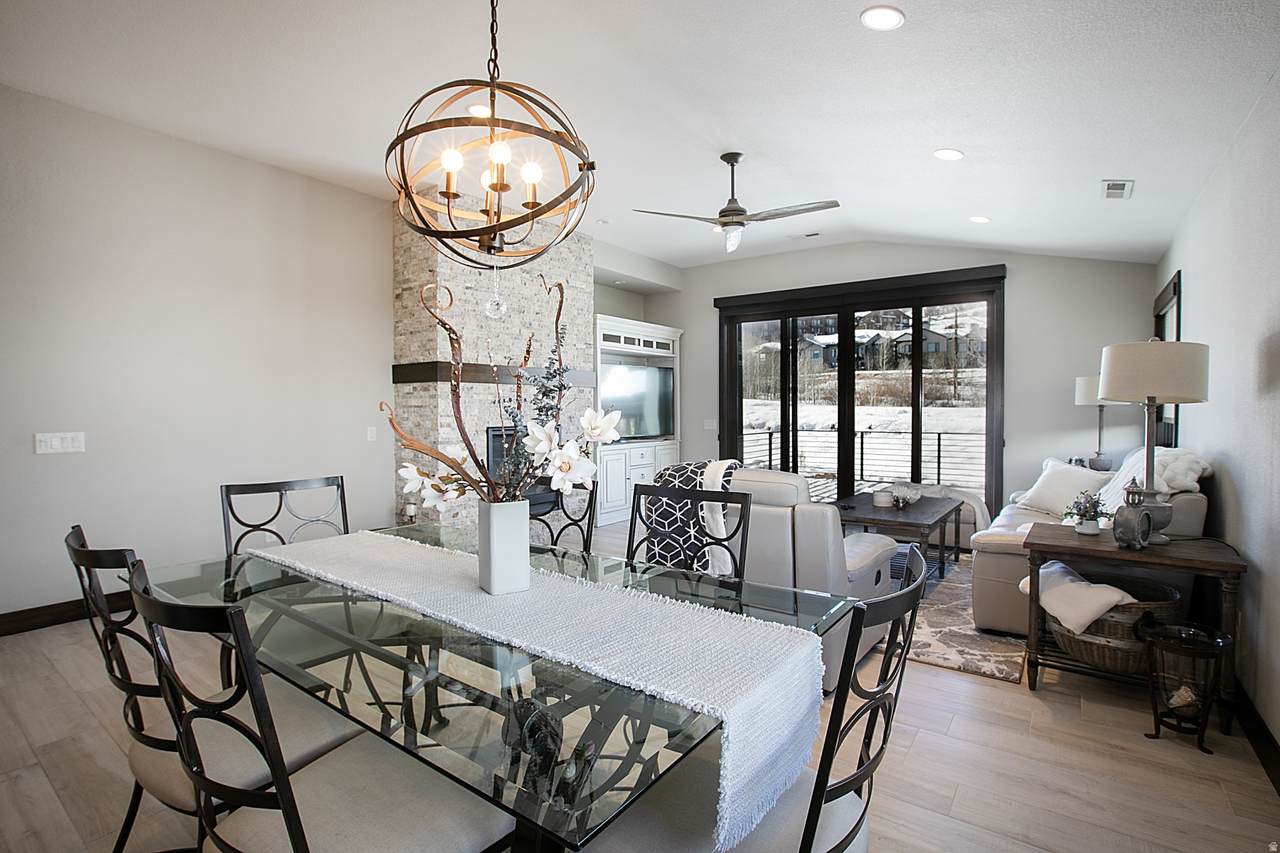 4129 Worthington Dr - Photo 1