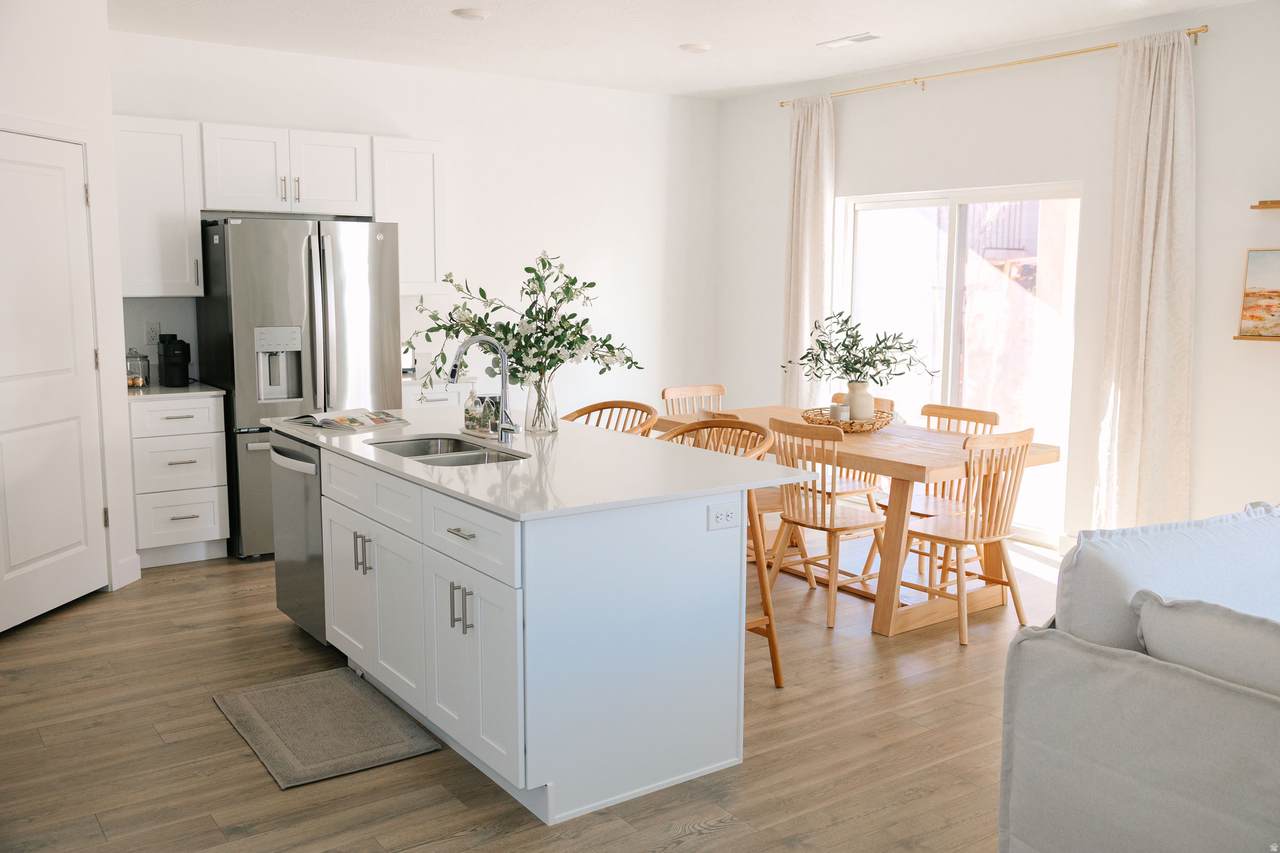 1448 Staircase Way - Photo 1