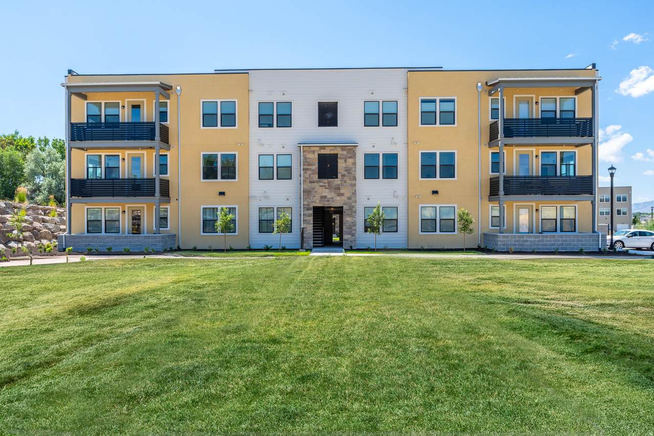 8333 S Iris Lumi Ln - Photo 1