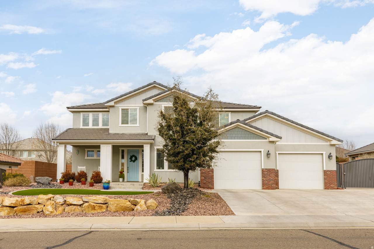3085 3150 St - Photo 1