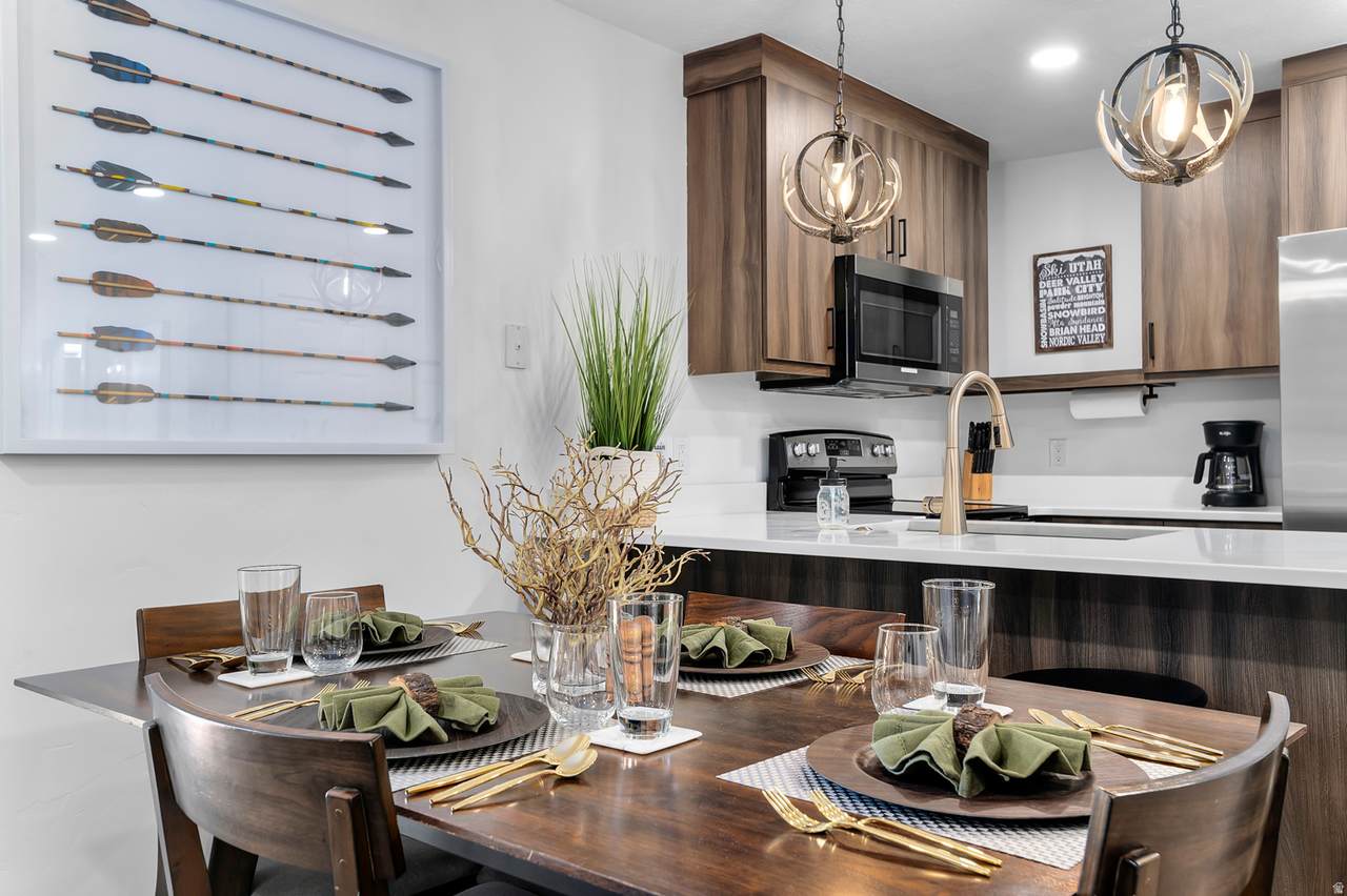 255 Main St #A16 - Photo 1