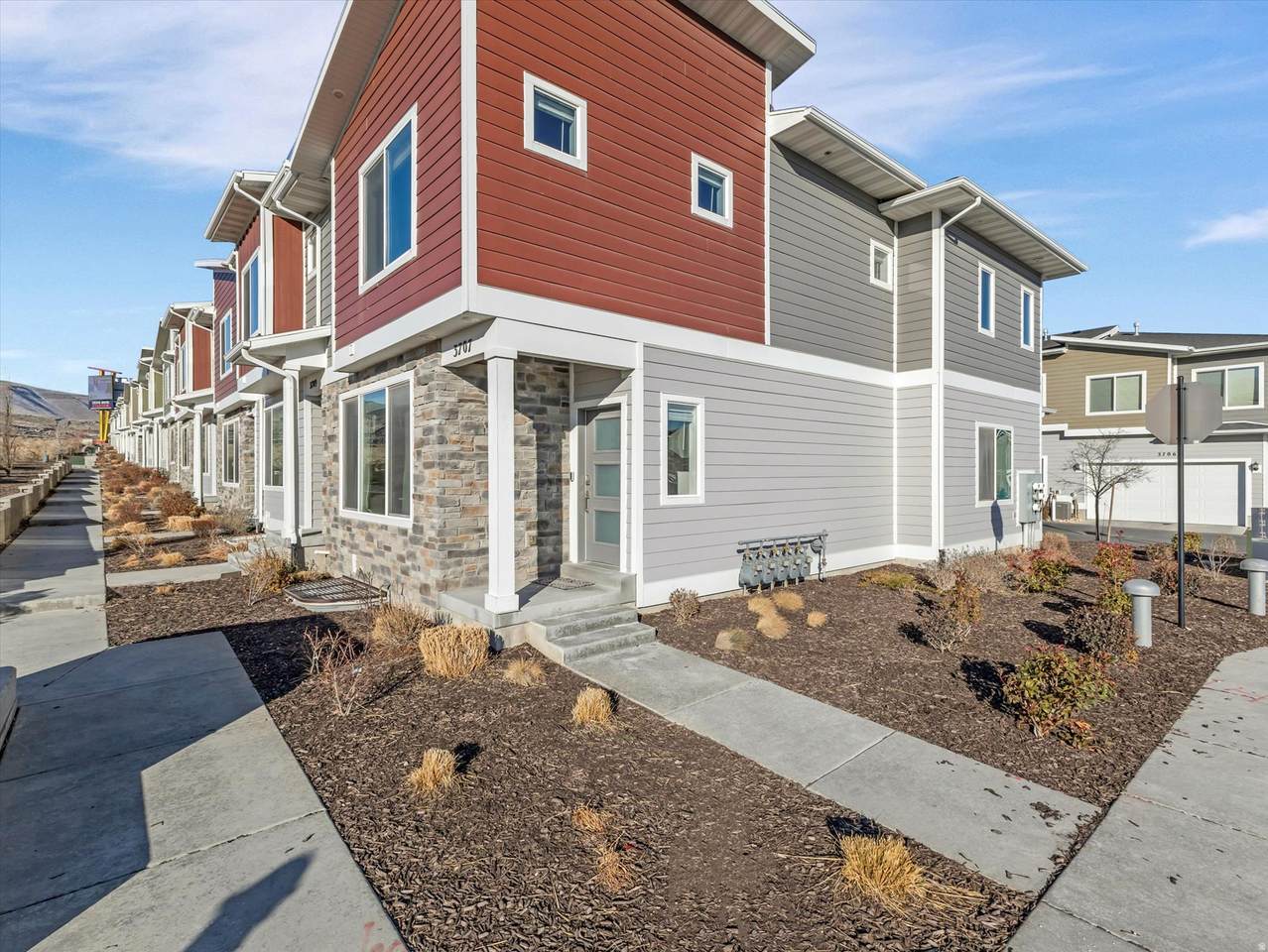 3707 Soft Whisper Way - Photo 1