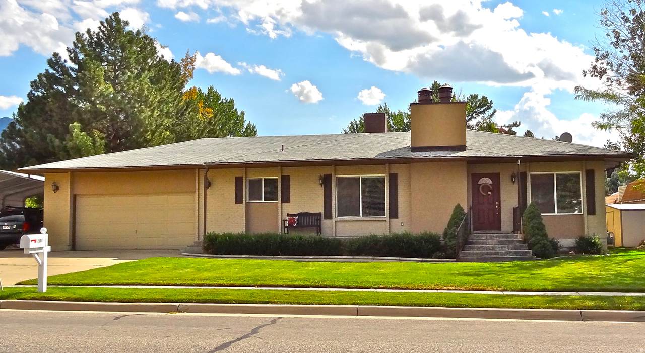 2156 Falcon Way - Photo 1