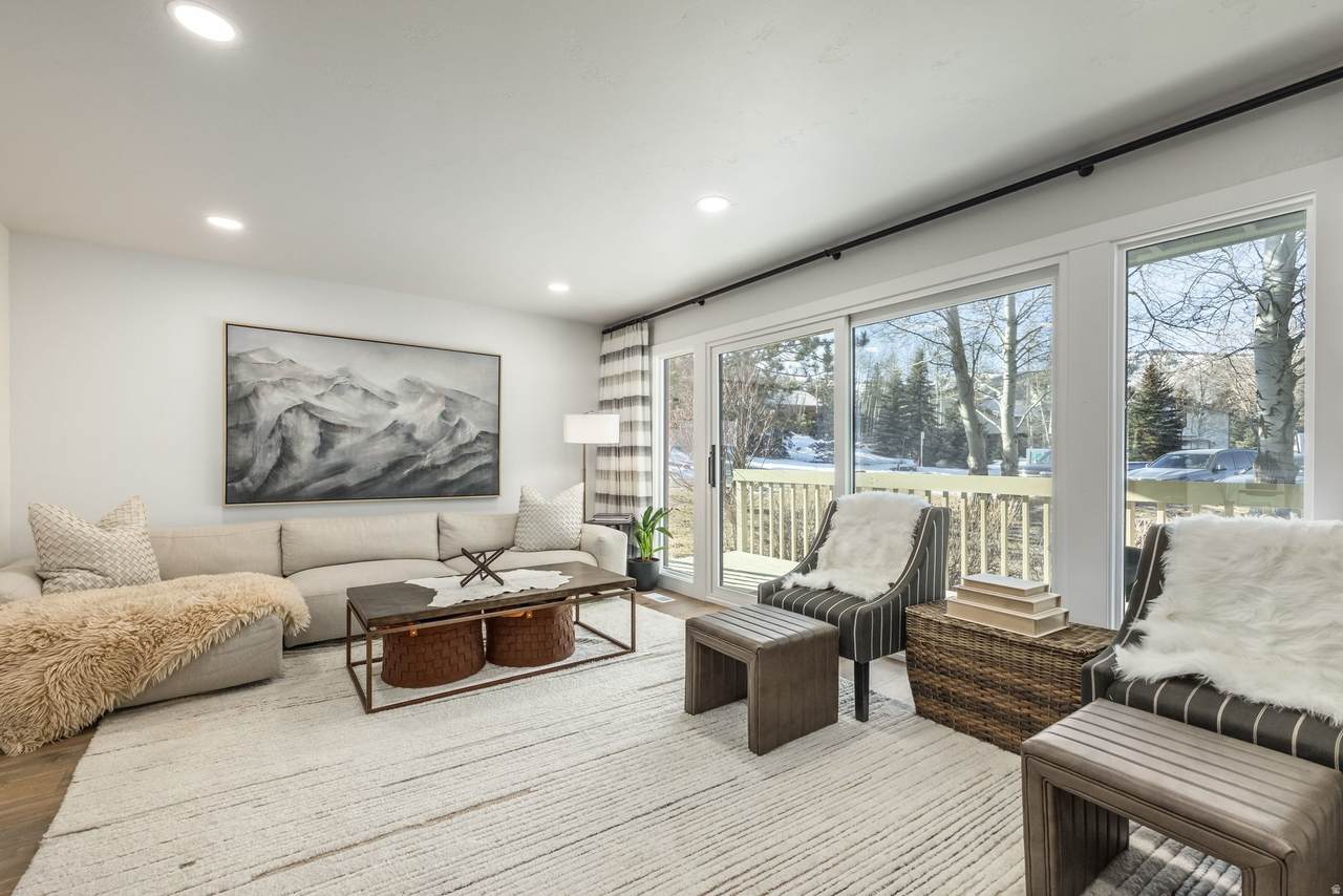 179 Racquet Dr - Photo 1