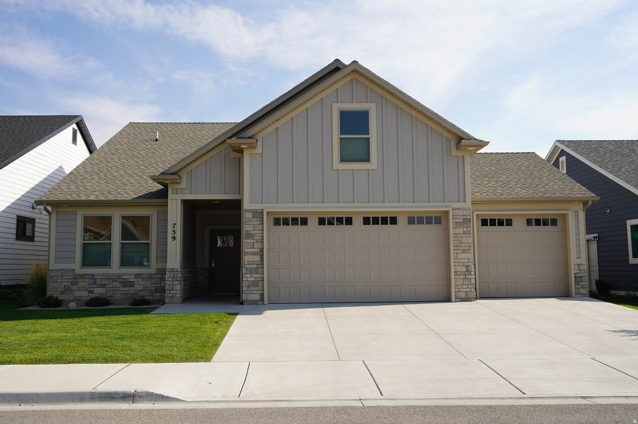 759 Fox Meadow Dr - Photo 1