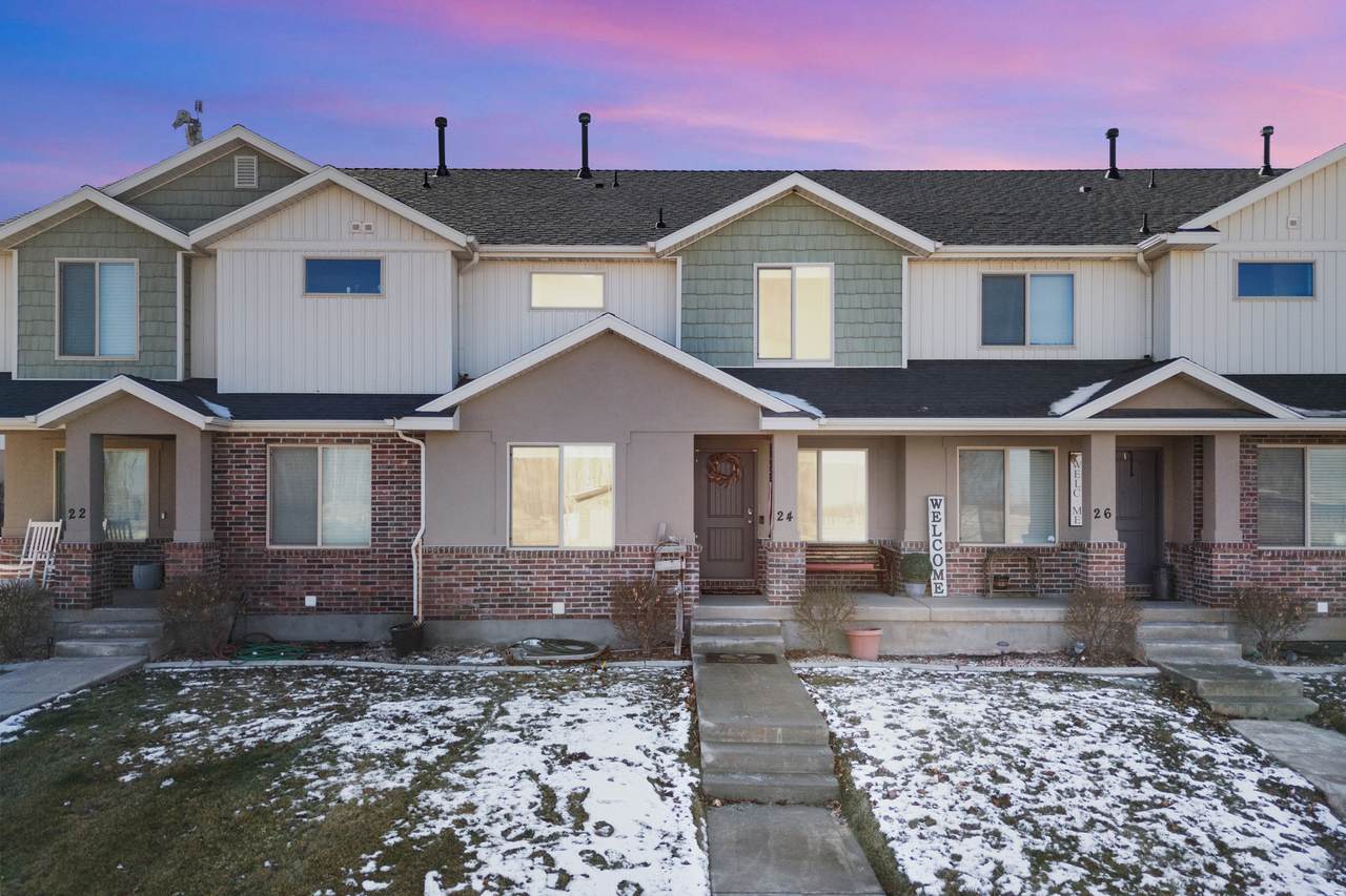 24 Apple Seed Ln - Photo 1